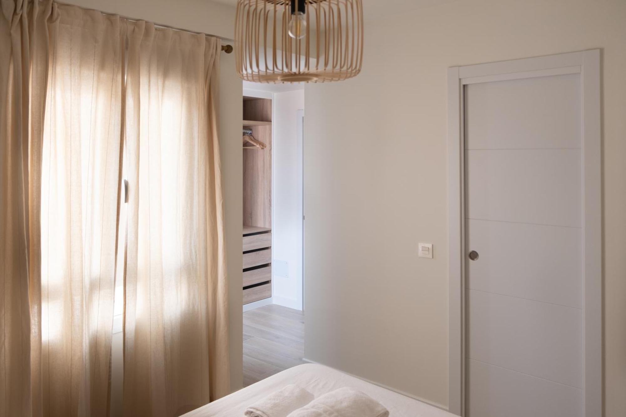 Victoria'S Home Modern And Cosy 2 Bedroom Apartment Malaga Luaran gambar